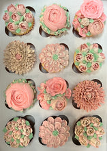 Load image into Gallery viewer, Piped Flower Cupcakes