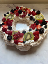 Load image into Gallery viewer, Custom Cakes & Cupcakes