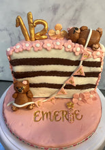 Load image into Gallery viewer, Custom Cakes & Cupcakes