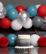 Load image into Gallery viewer, Ruffle Cake