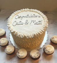 Load image into Gallery viewer, Custom Cakes & Cupcakes