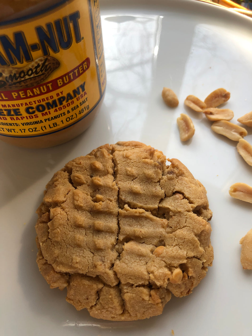 Crunchy Old Fashioned Peanut Butter Cookies