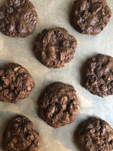 Load image into Gallery viewer, Chocolate Peanut Butter Cookies
